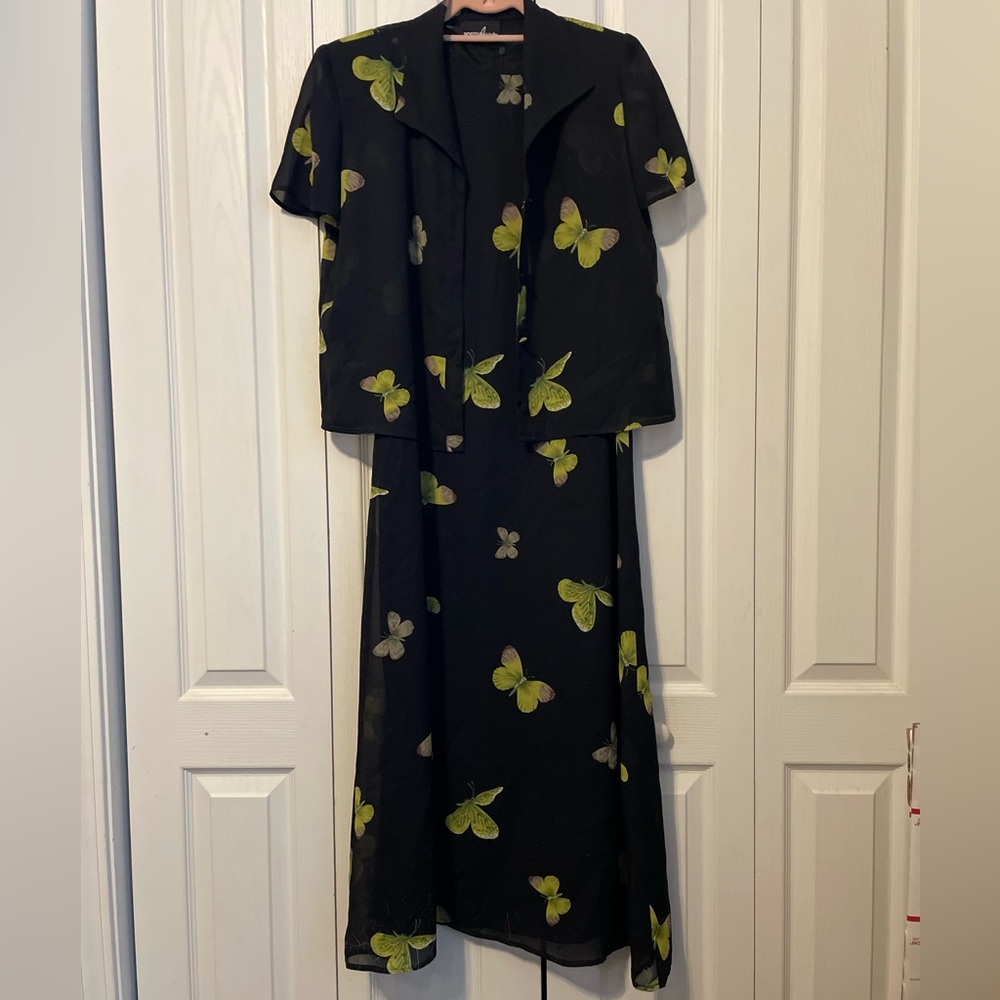 Positive Attitude 2 Piece dress set Size 8